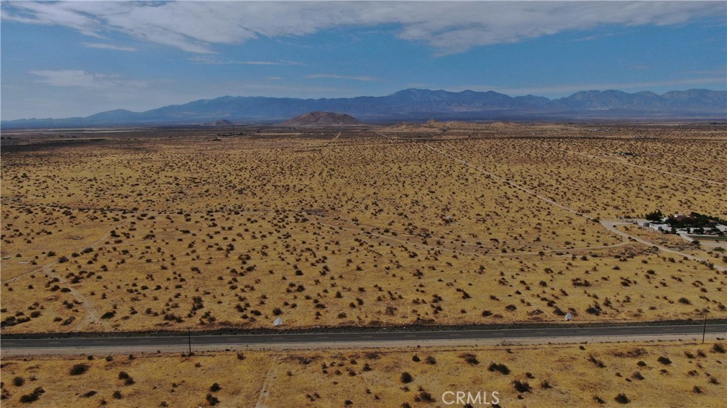 main property photo 19