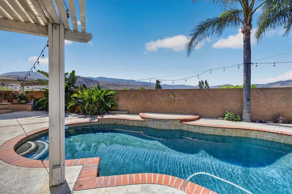 main property photo 51