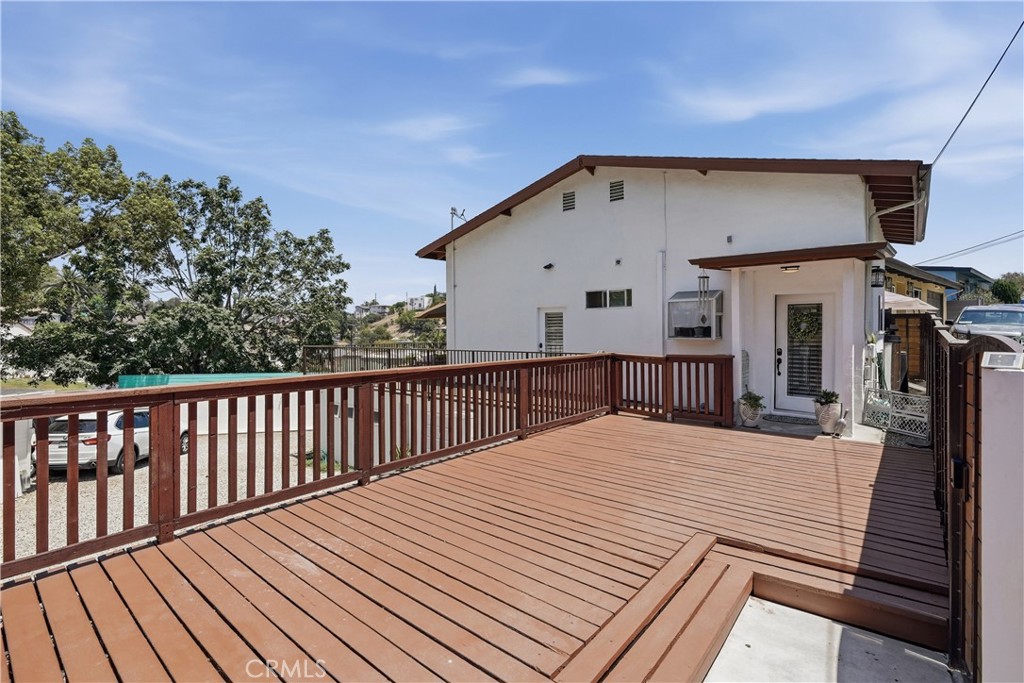 main property photo 44
