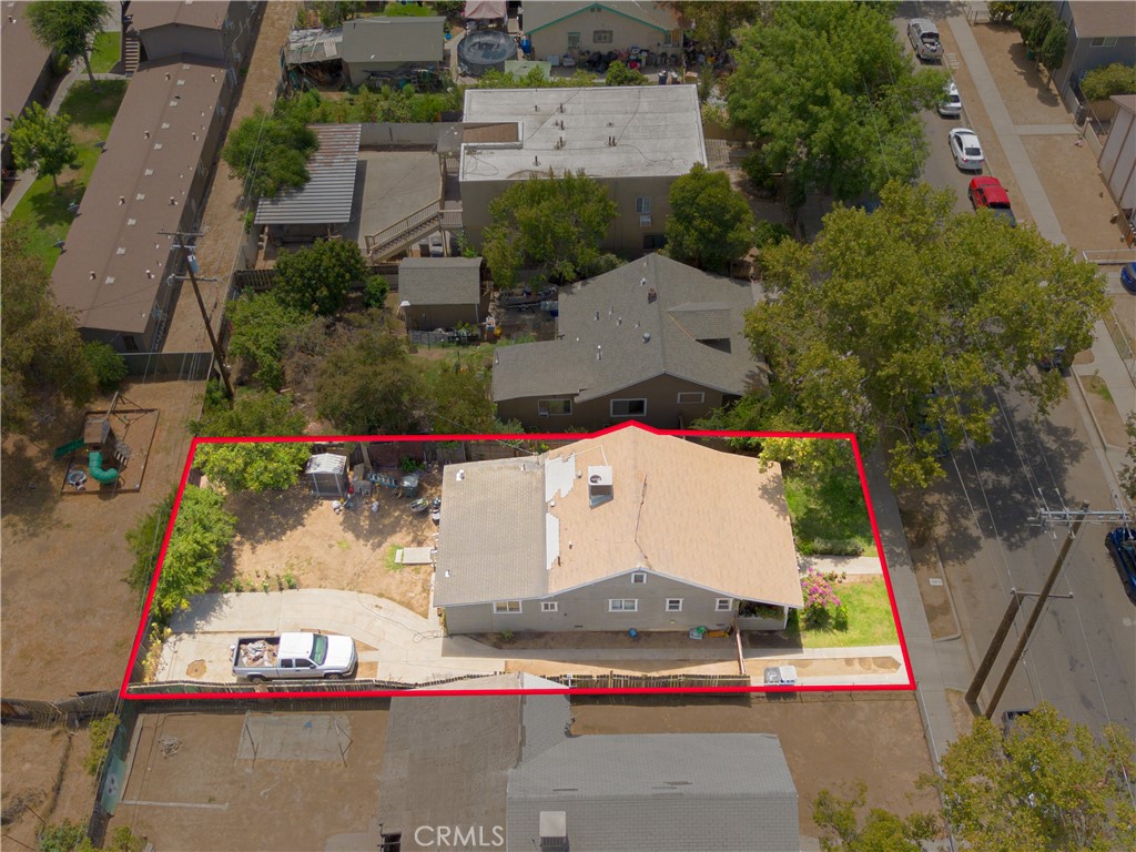 main property photo 27