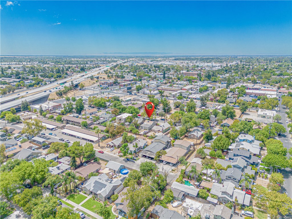main property photo 33