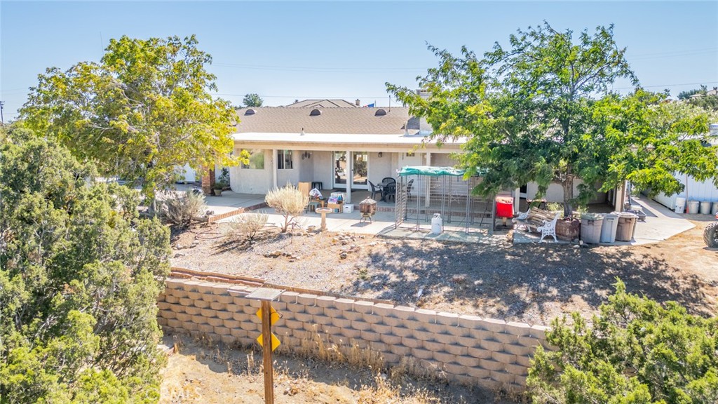 main property photo 40
