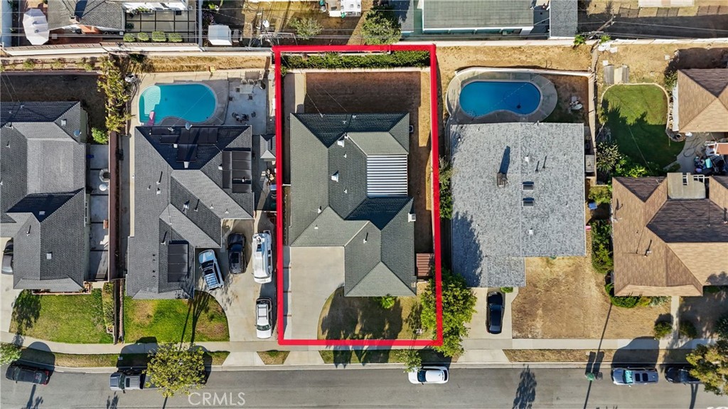main property photo 24