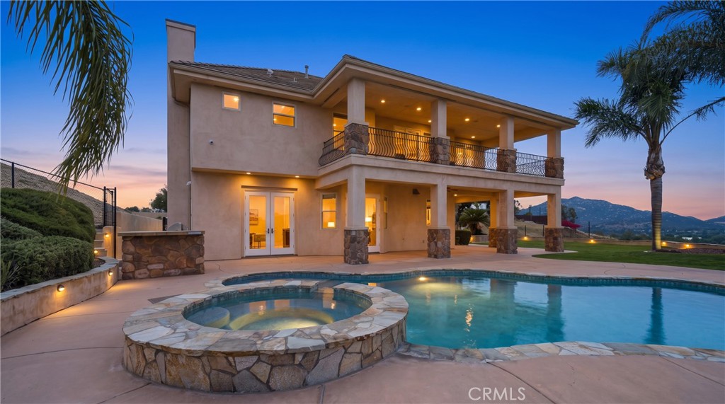 main property photo 4