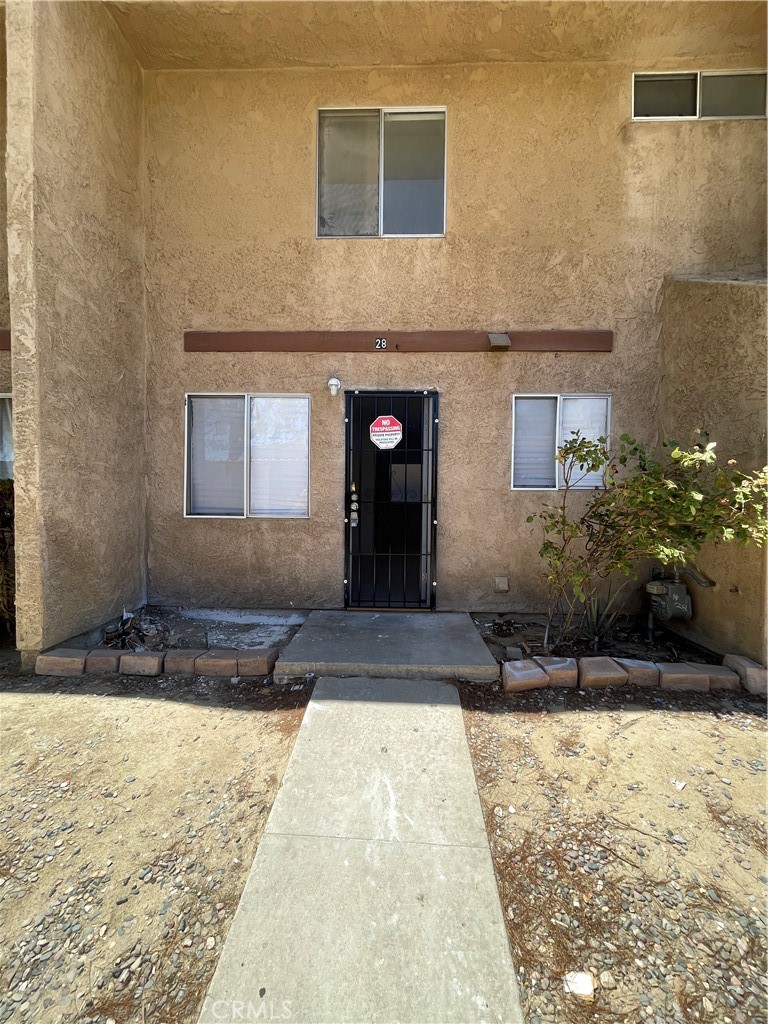 main property photo 11