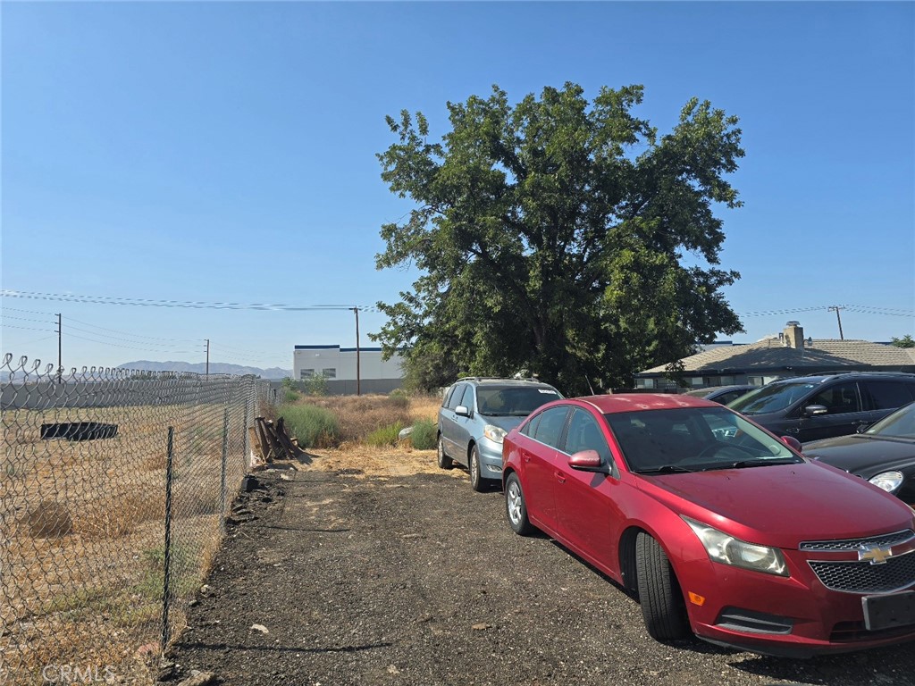 main property photo 3