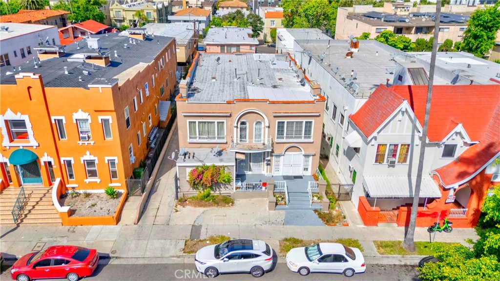 main property photo 28