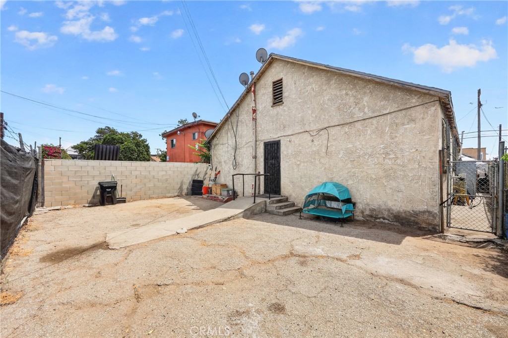 main property photo 43