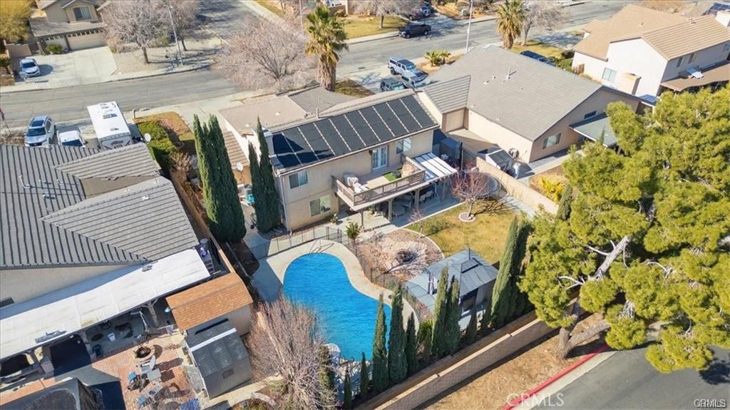main property photo 9