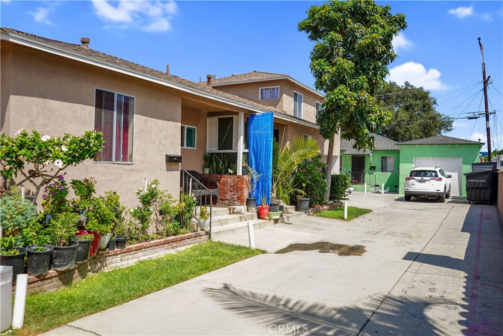 main property photo 19