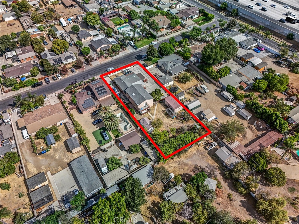 main property photo 8