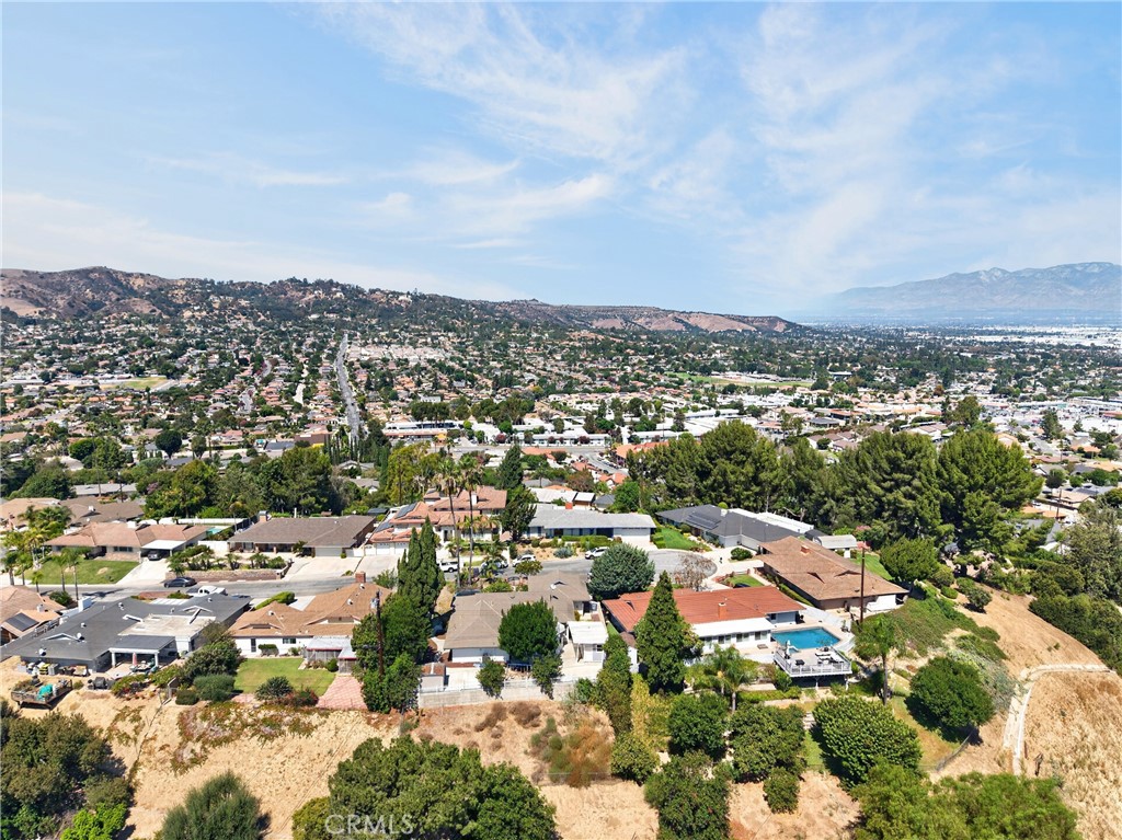 main property photo 57