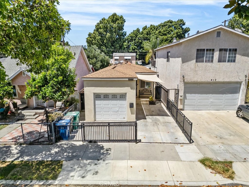 main property photo 42