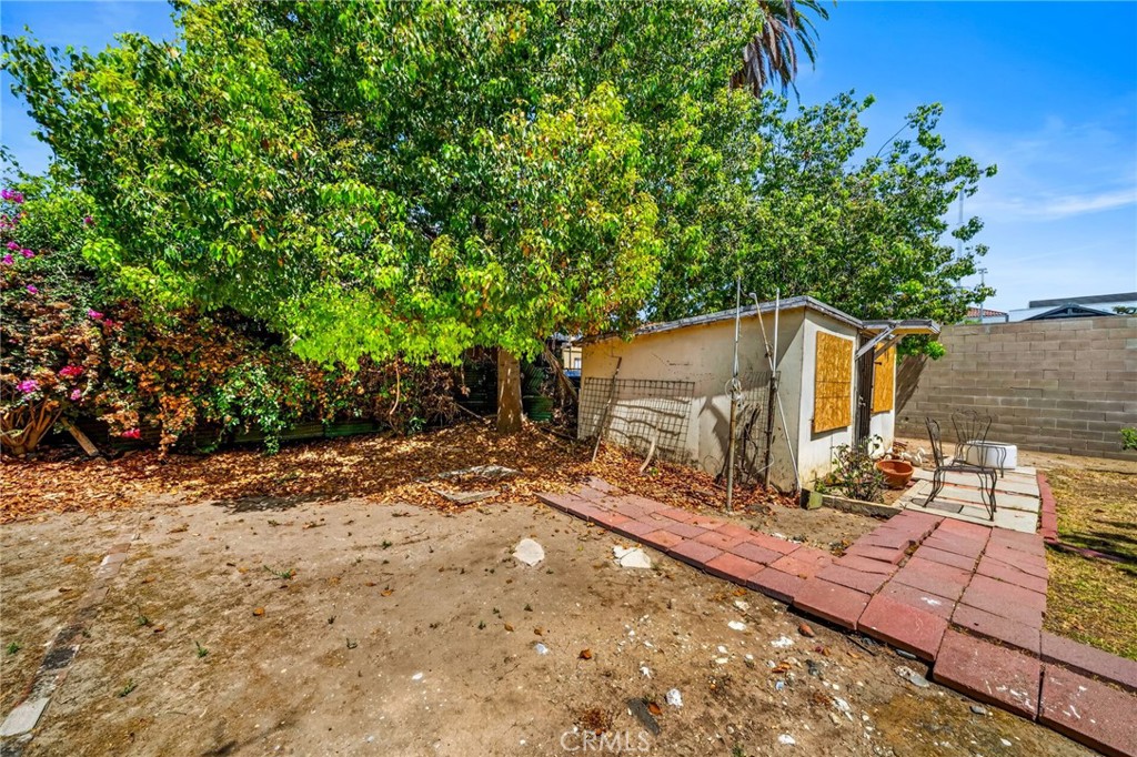 main property photo 33
