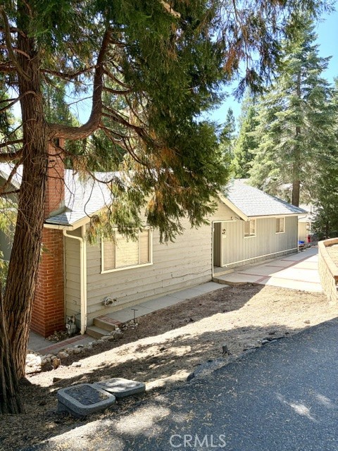 main property photo 5