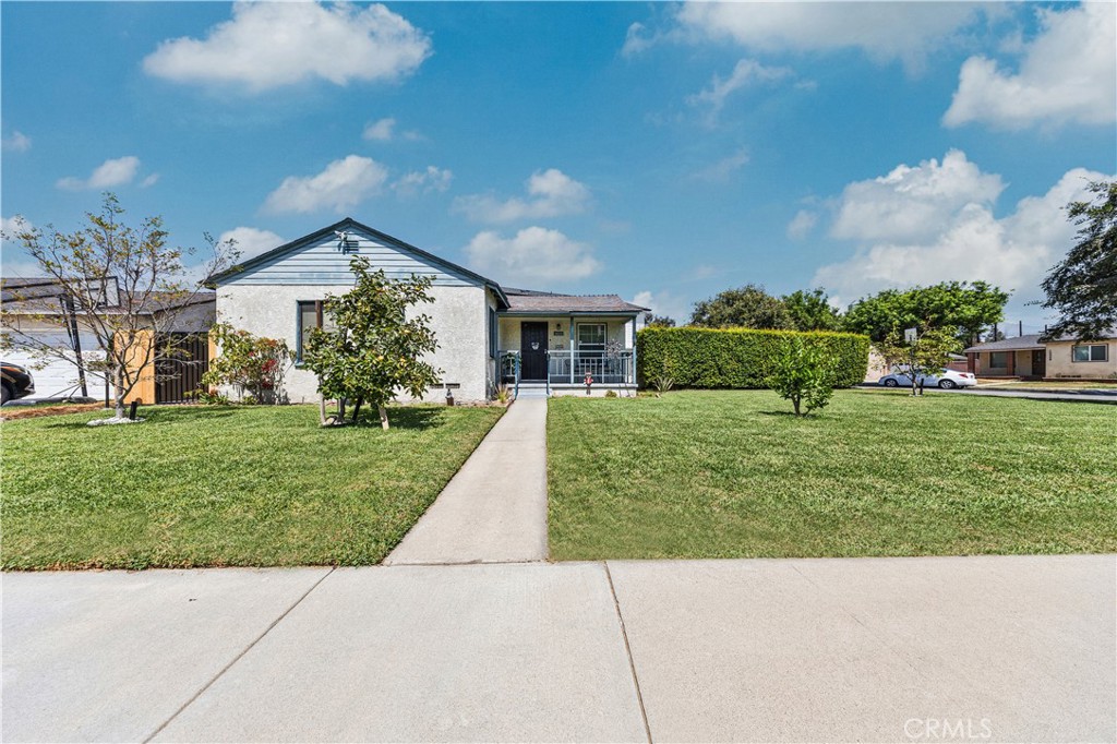 main property photo 15
