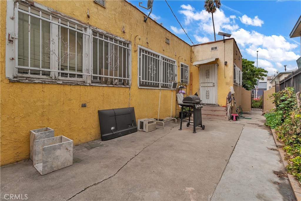 main property photo 40
