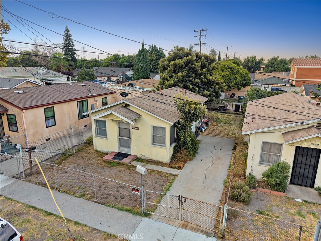 main property photo 9