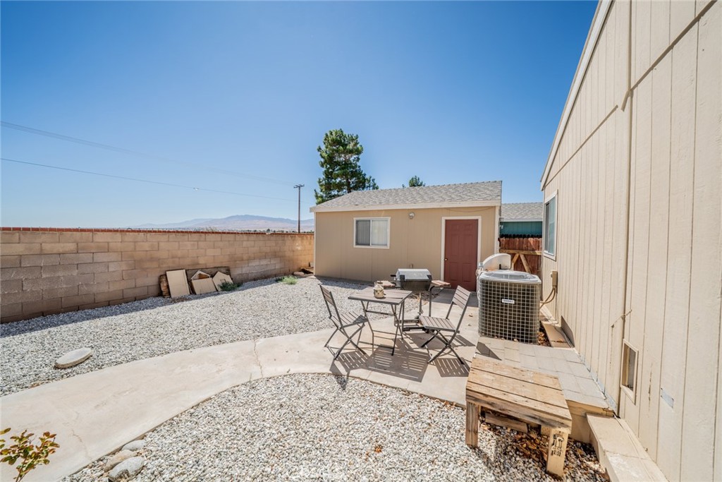 main property photo 27
