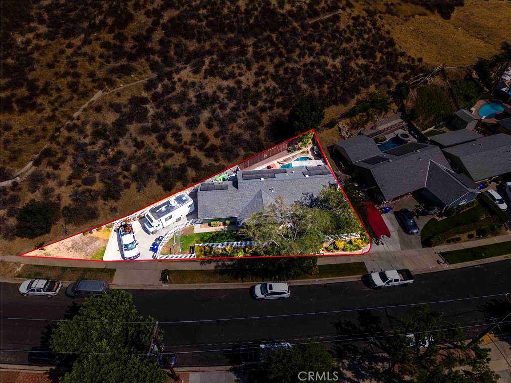 main property photo 14