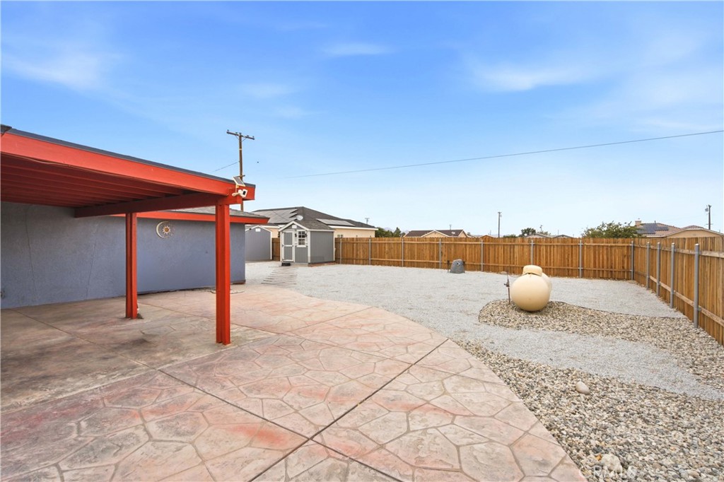 main property photo 40