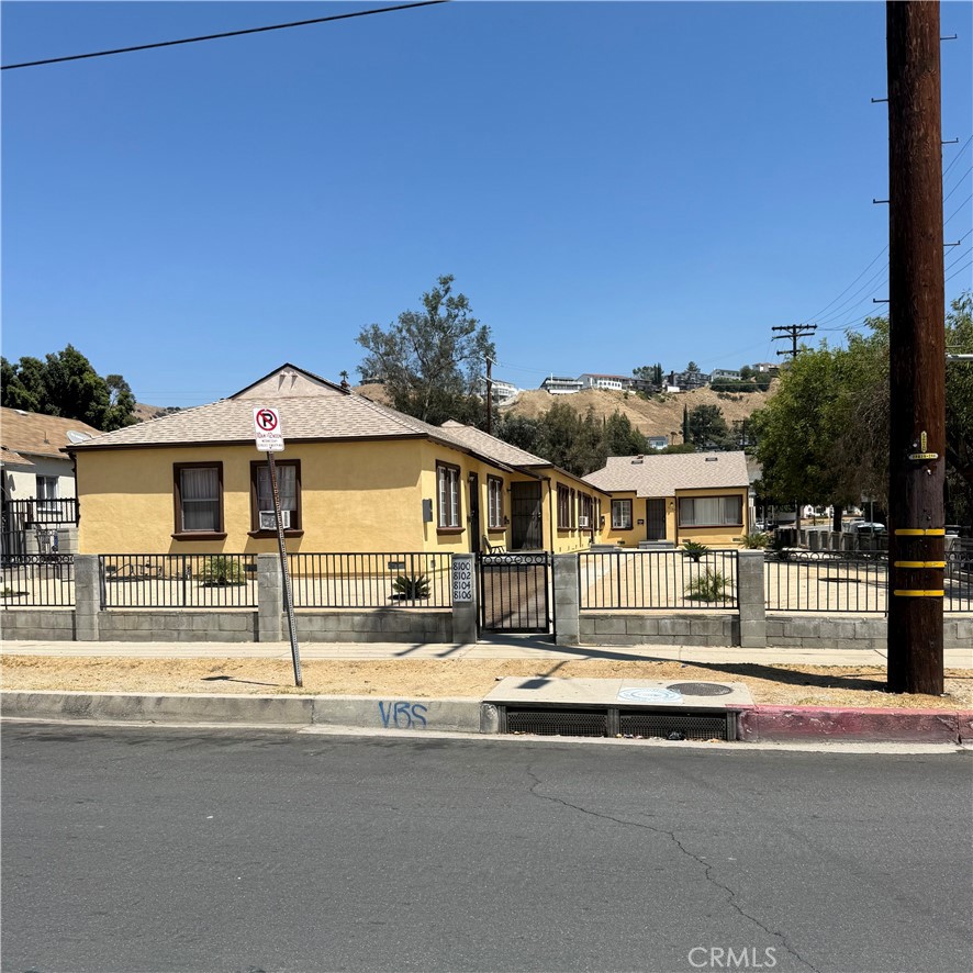 main property photo 3