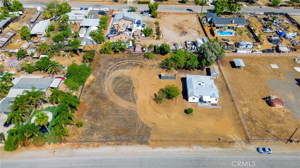 main property photo 58
