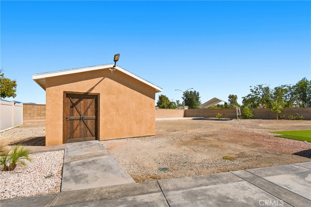 main property photo 50