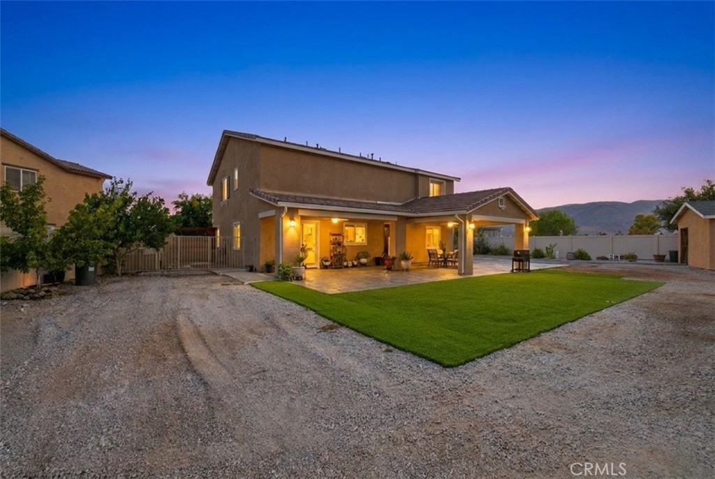 main property photo 8