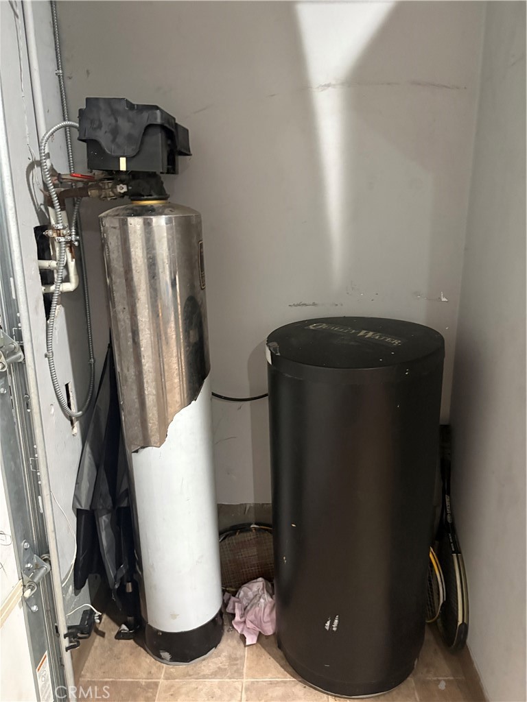 main property photo 66