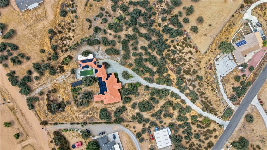 main property photo 50
