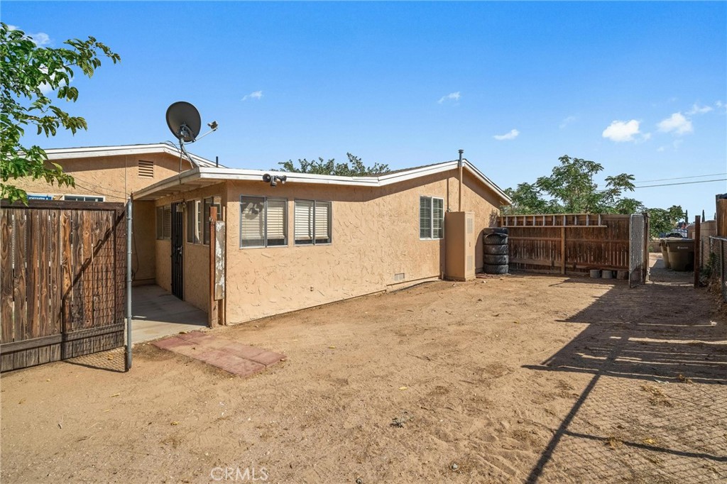main property photo 32