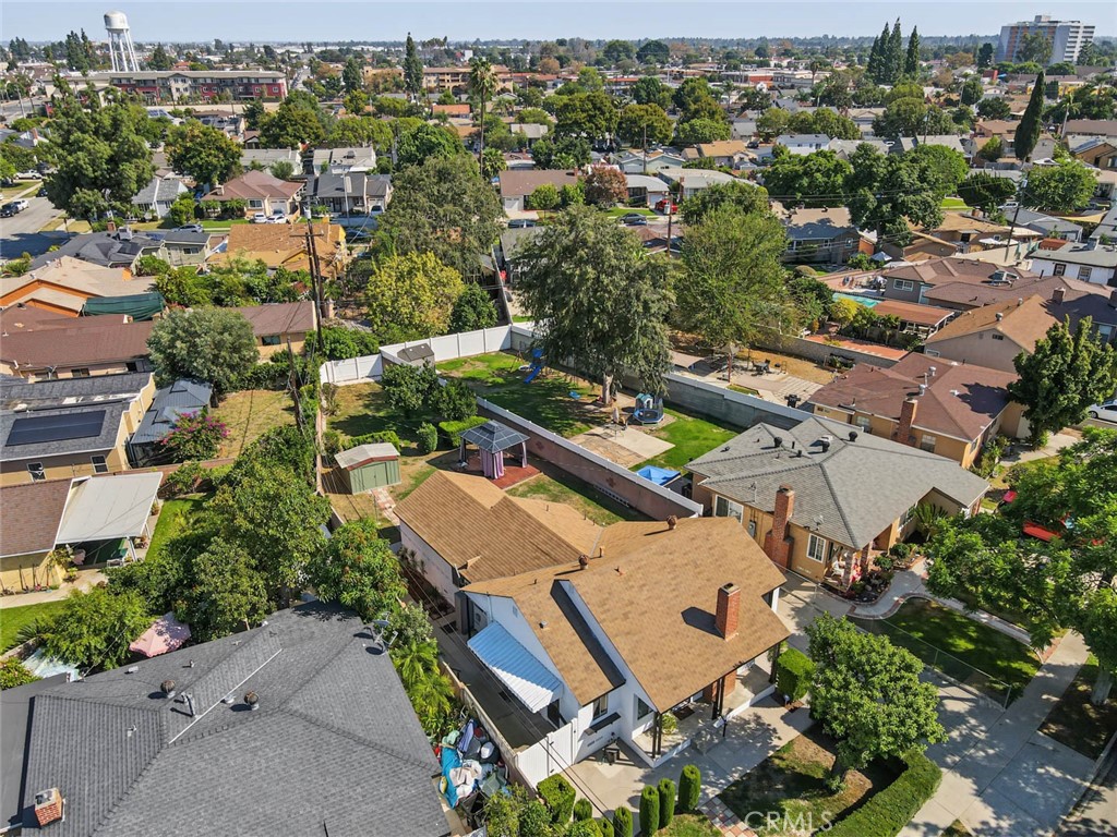 main property photo 66