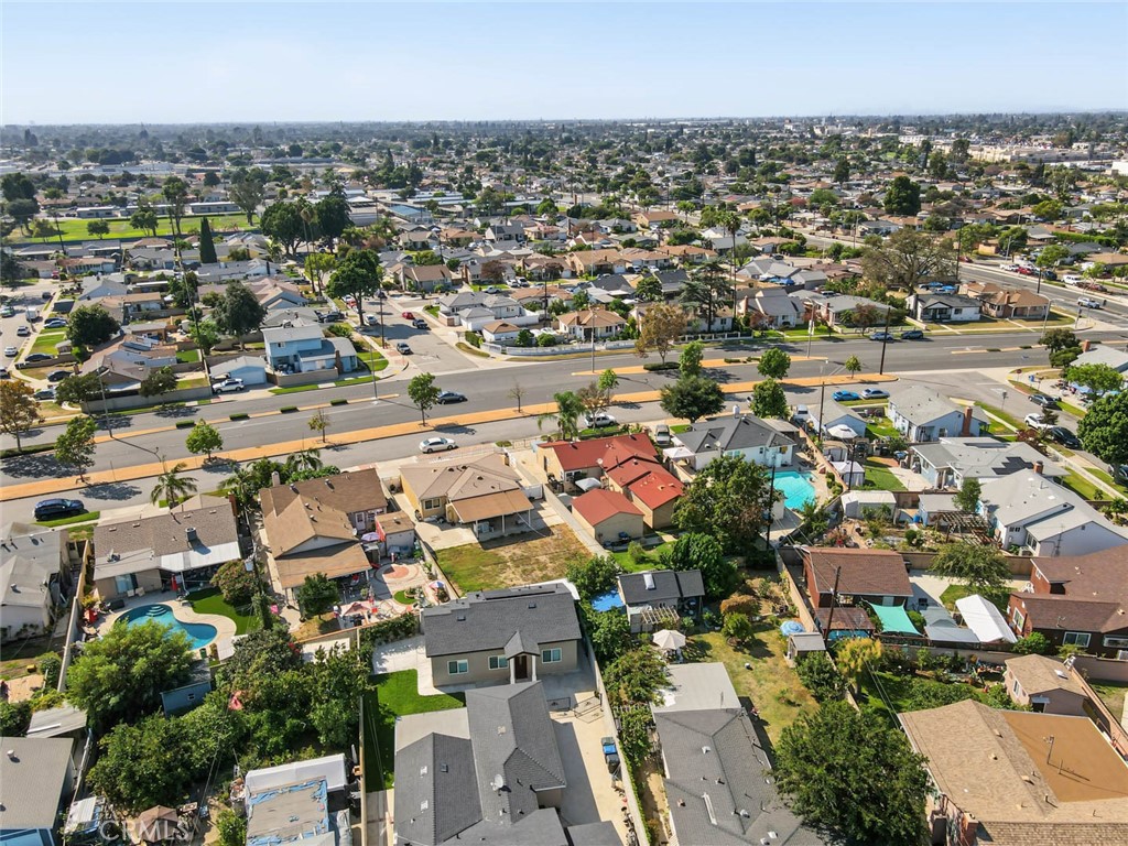 main property photo 70