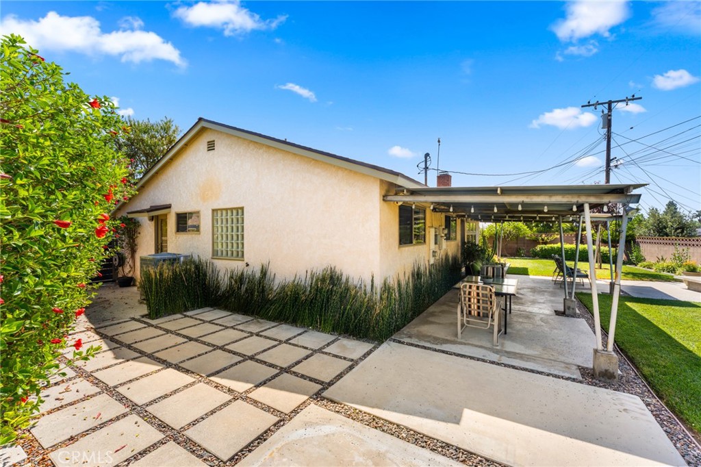main property photo 49