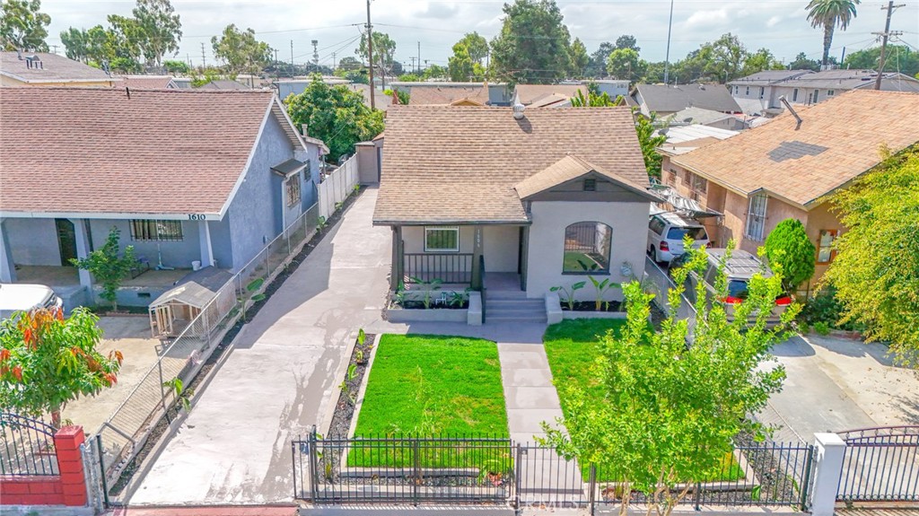 main property photo 60