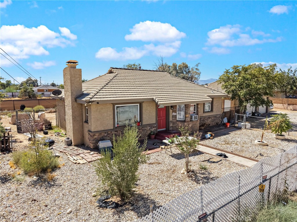main property photo 1