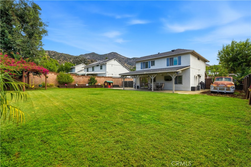 main property photo 12
