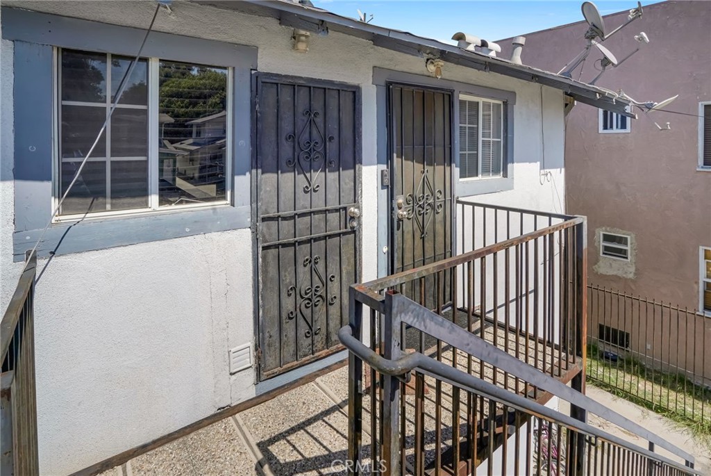 main property photo 16