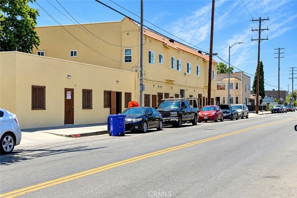 main property photo 0