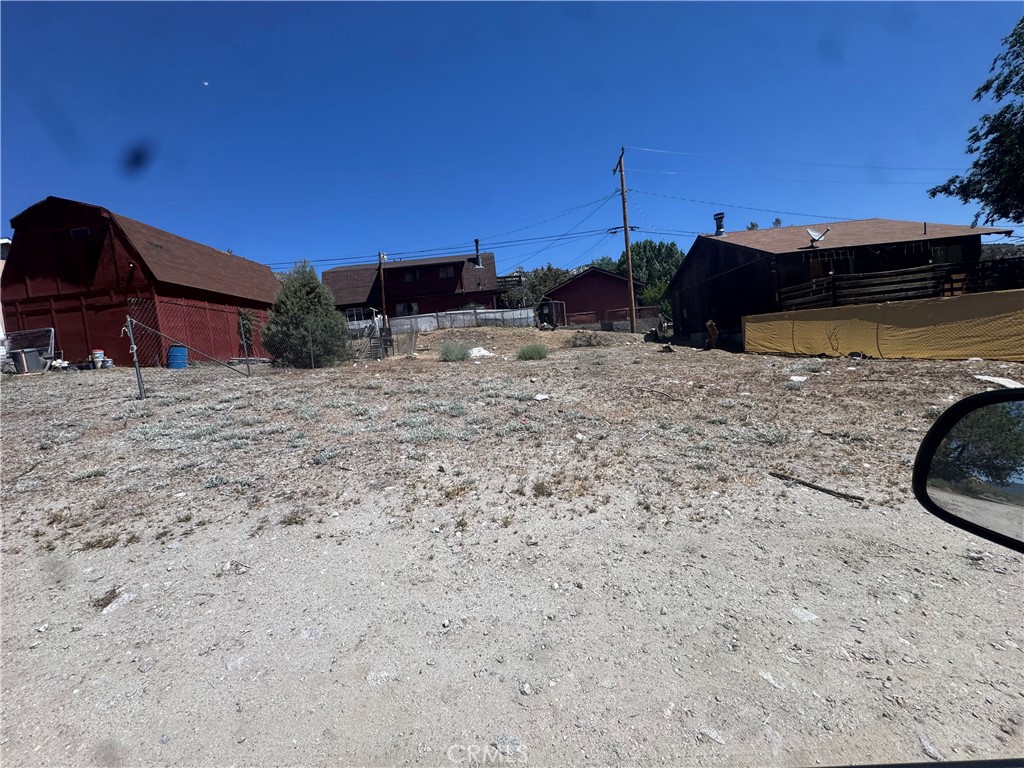 main property photo 4