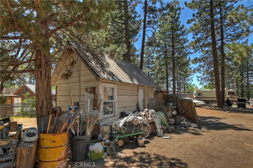 main property photo 20