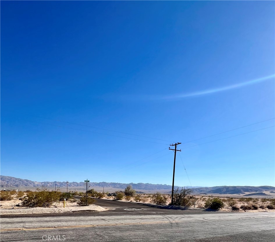 main property photo 10