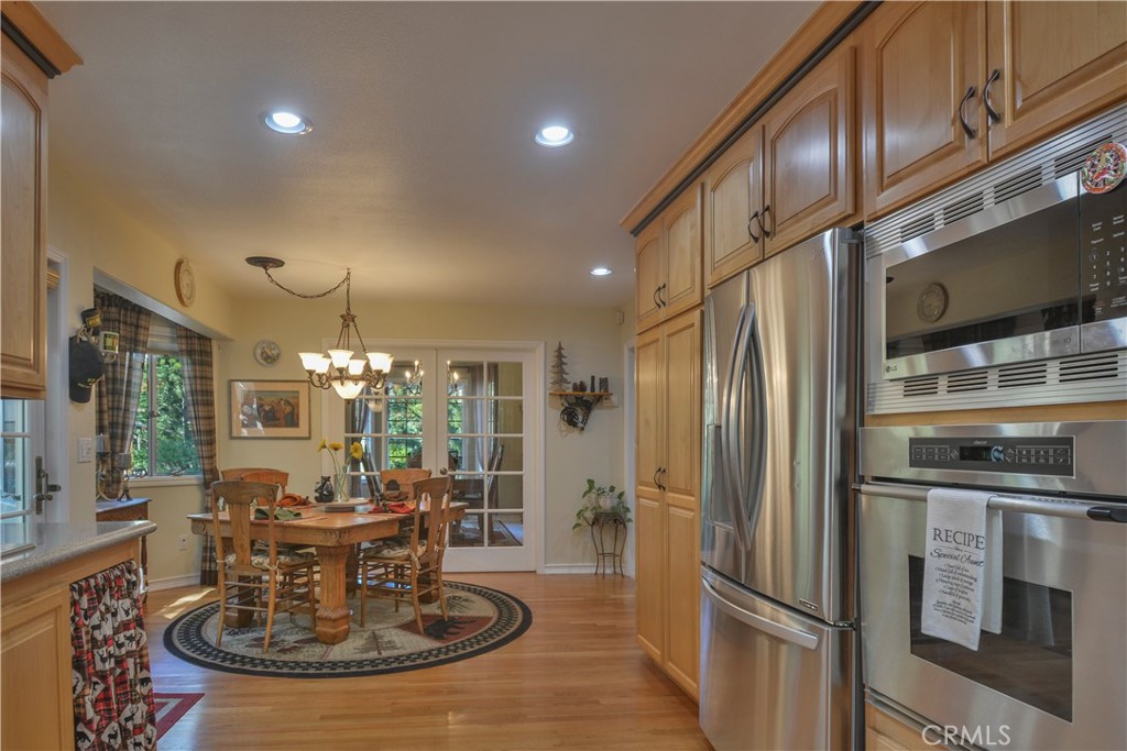 main property photo 12