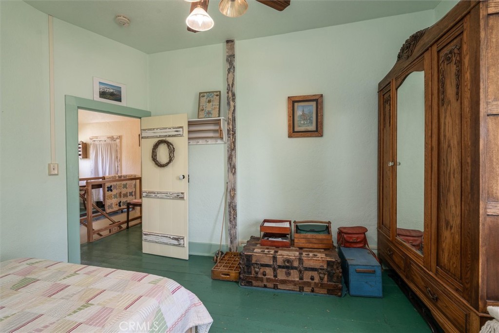 main property photo 18