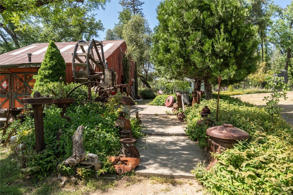 main property photo 46