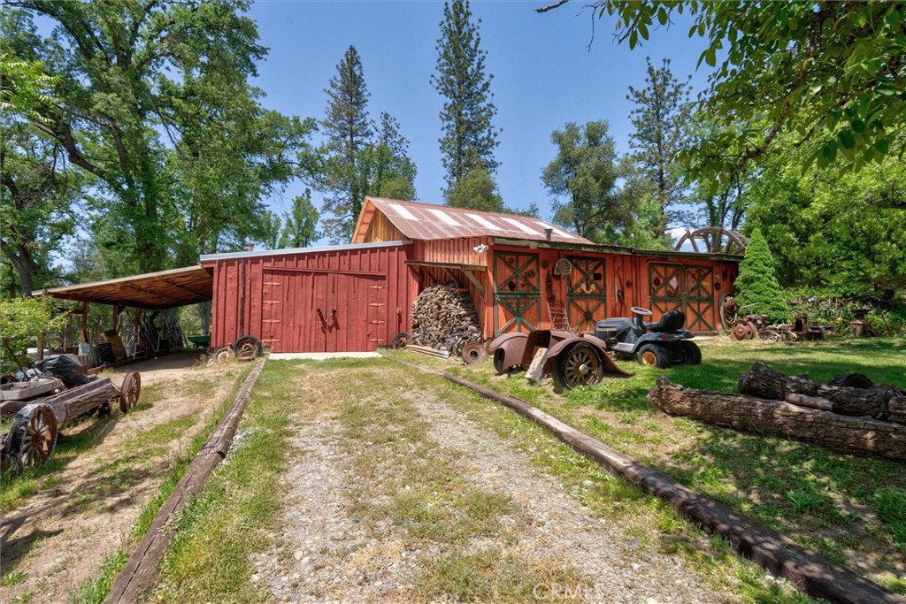 main property photo 52