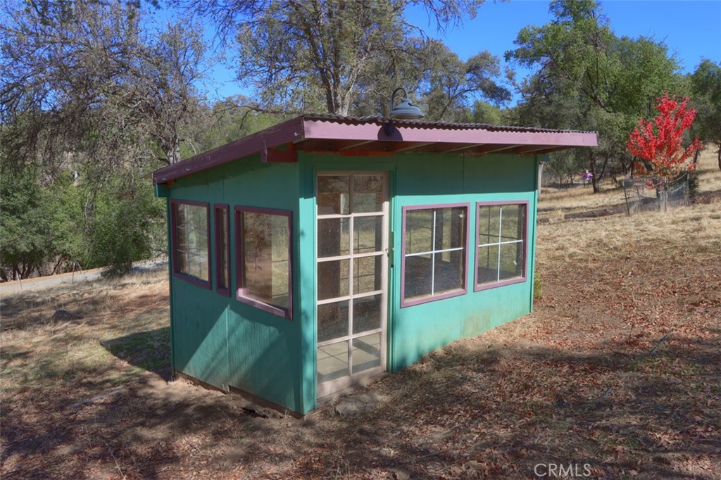 main property photo 41