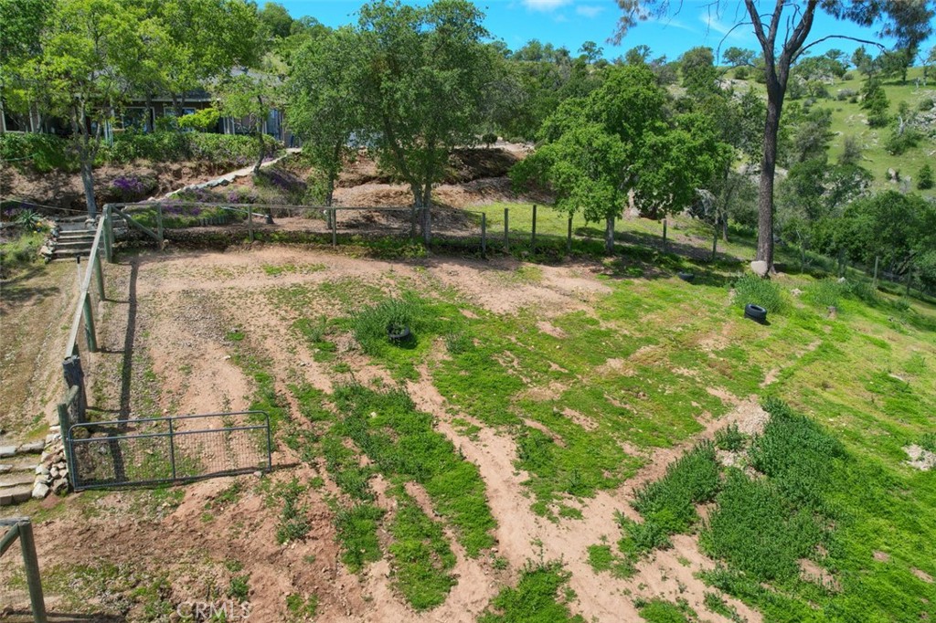 main property photo 43
