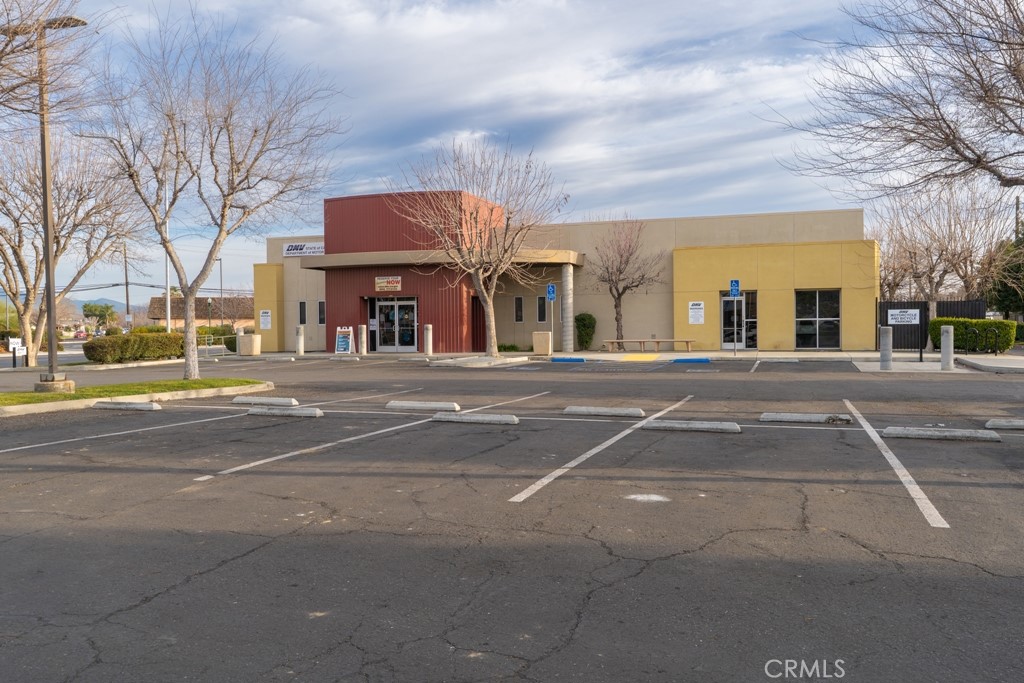 main property photo 27